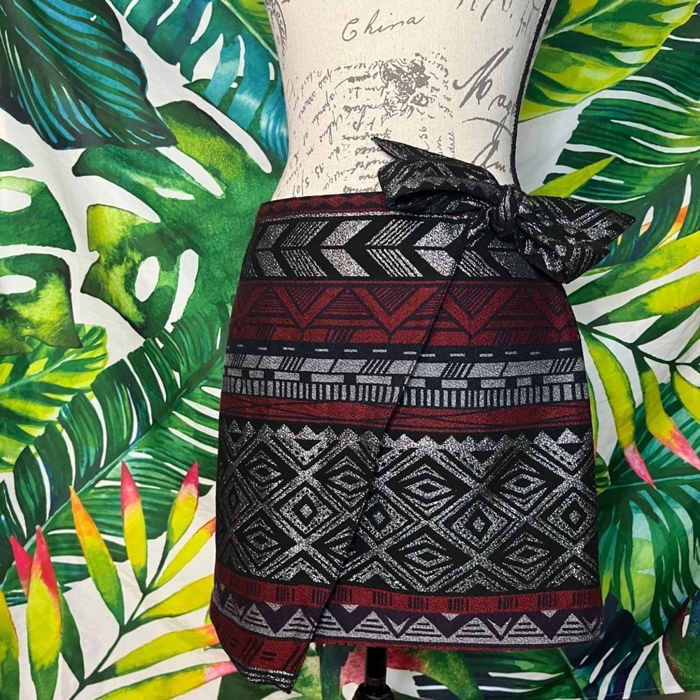 Express 4P Women's Faux Wrap Metallic Jacquard Aztec Tribal Mini Skirt